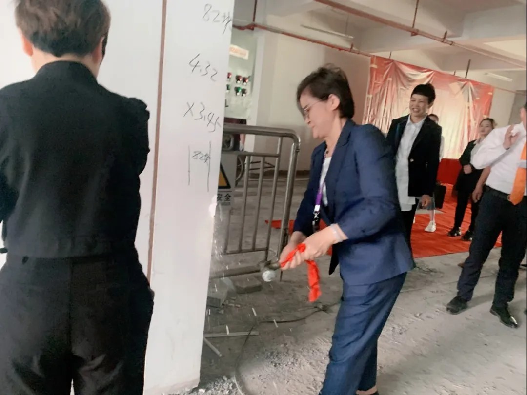杭州裝修公司銘品裝飾再創(chuàng)新章，建德分公司開工典禮隆重舉行